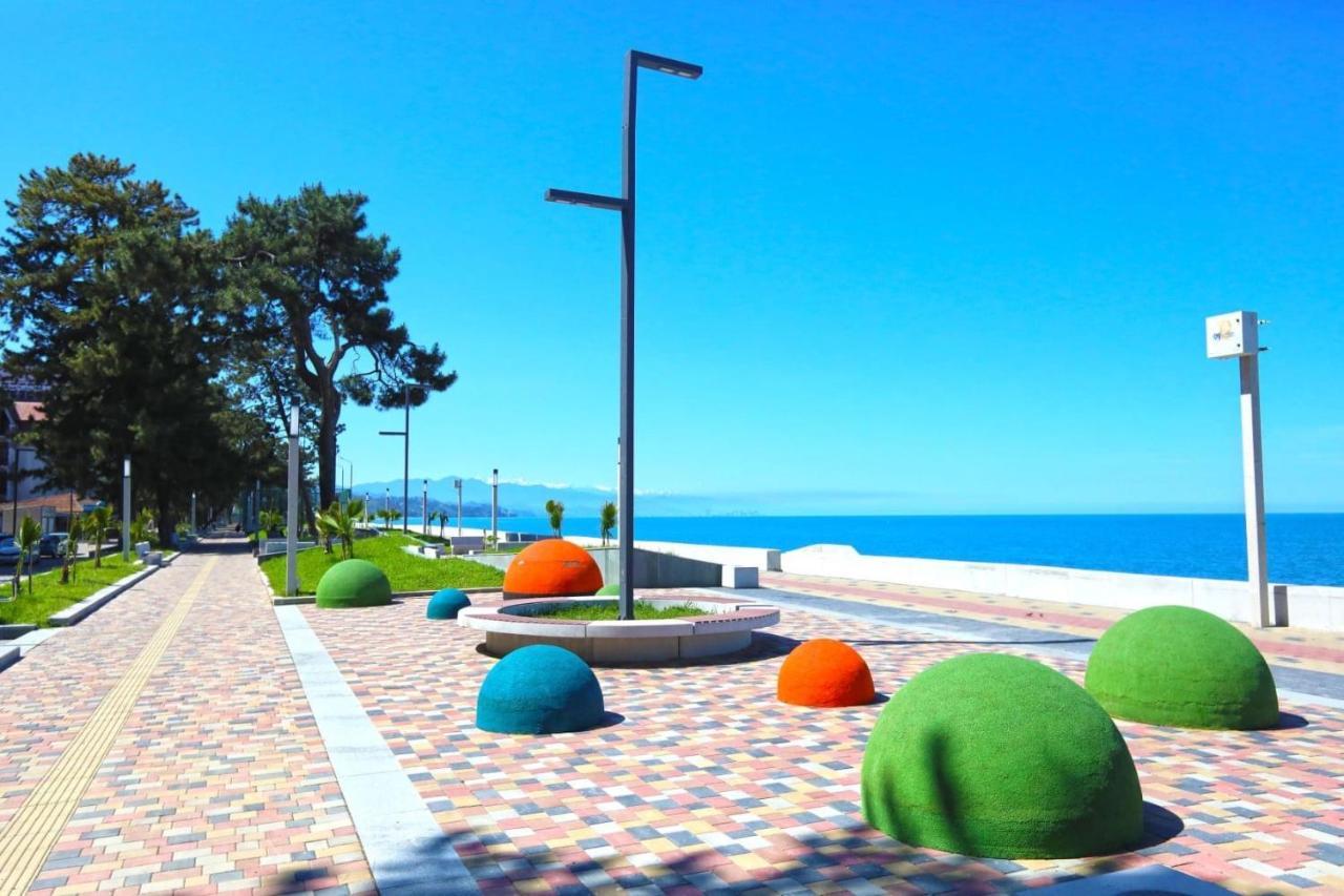 Hotel Sunny Days Kobuleti Exterior foto