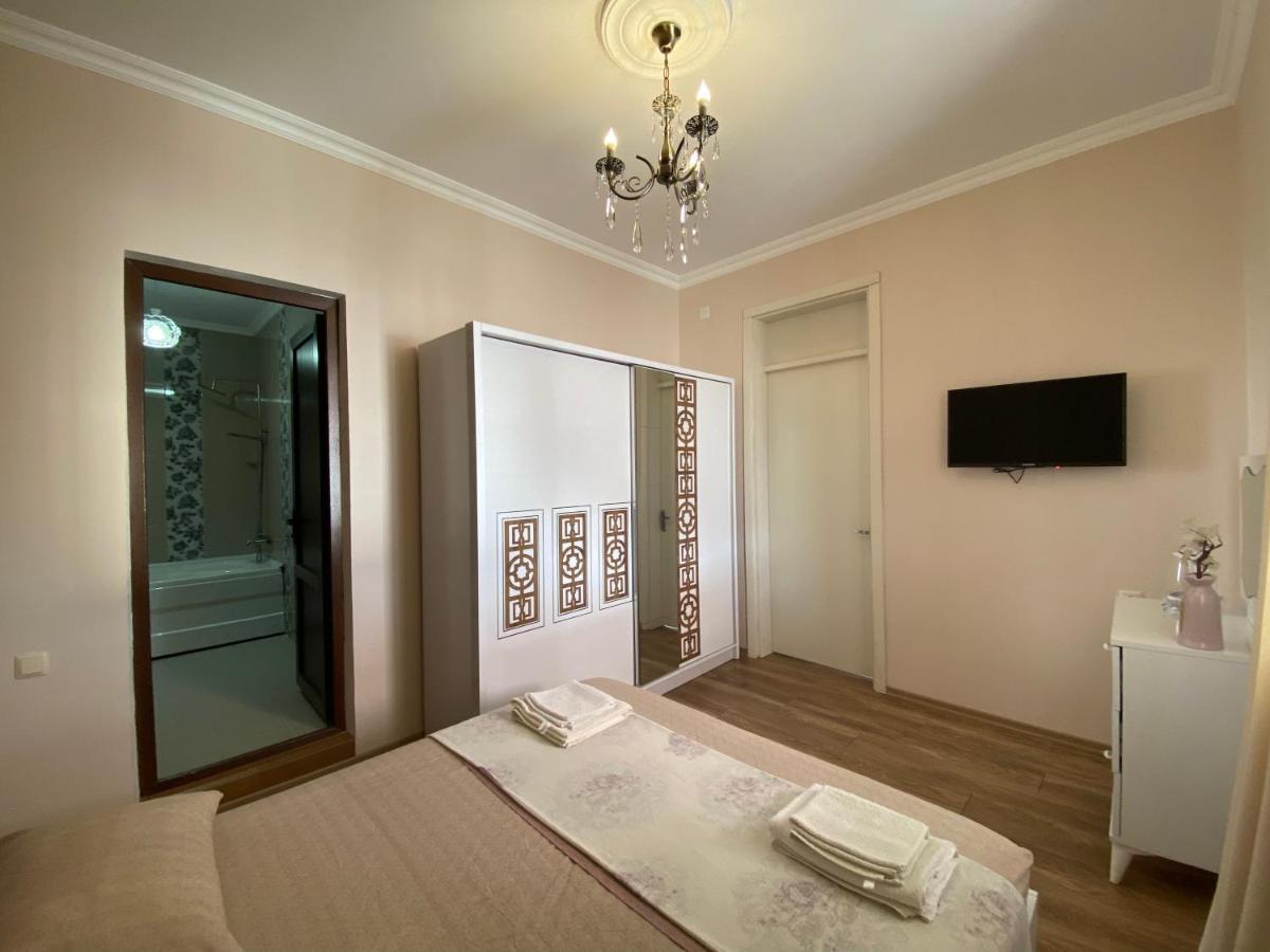 Hotel Sunny Days Kobuleti Exterior foto